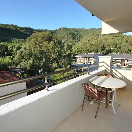 Ecem Aparthotel