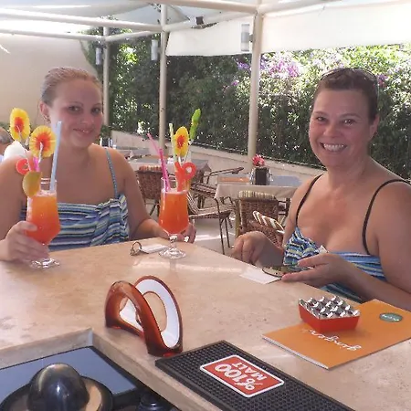 Lägenhetshotell Ecem Marmaris
