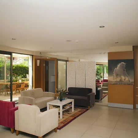 Hotel de apartamente Ecem 3*