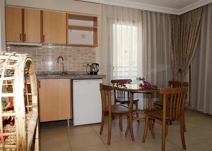 Hotel apartamentowy Ecem Marmaris