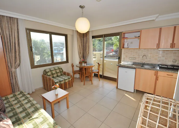 Ecem Lägenhetshotell Marmaris