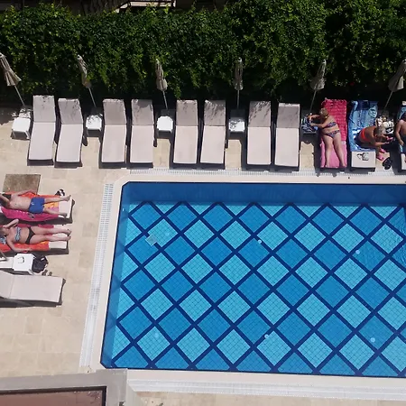 Ecem Lägenhetshotell 3*