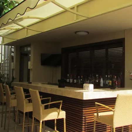Hotel apartamentowy Ecem